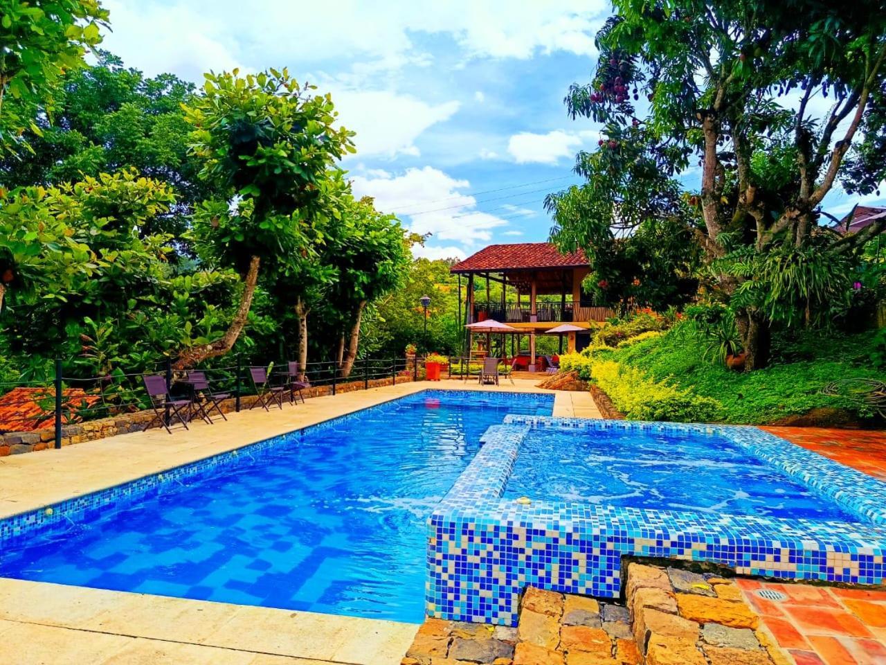 Hotel Casas De Campo El Ciruelo ซานกิล ภายนอก รูปภาพ